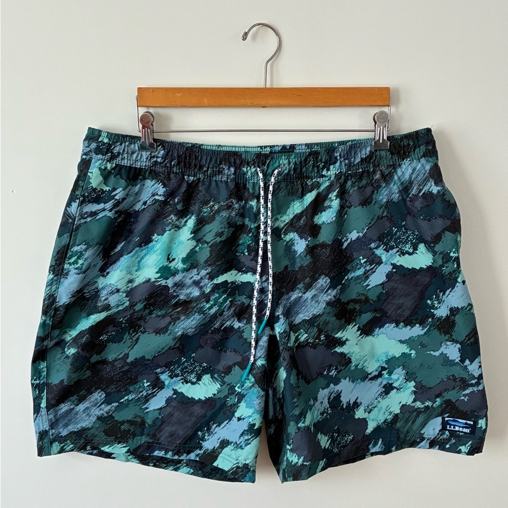MENS L.L. Bean Swim Trunks Size XXL